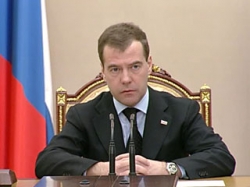 Оппозиция пожалуется Дмитрию Медведеву на праймериз. А «Единая Россия» от упреков воздержится