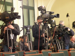 Почти 1,6 тыс журналистов будут следить за ходом думских выборов в Информационном центре ЦИК России